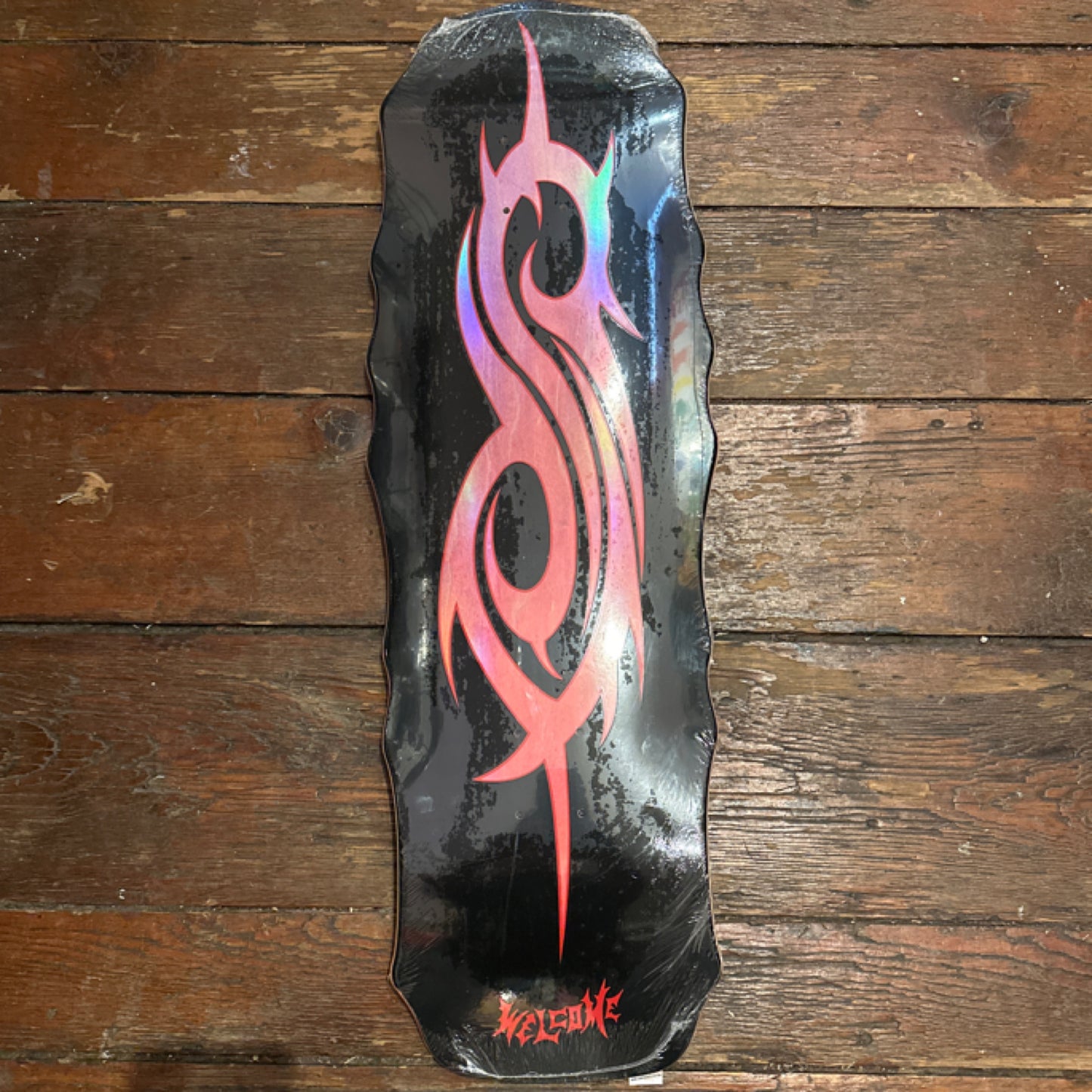 Welcome/Slipknot “Tribal S” black/red/purple 10” Skate Deck