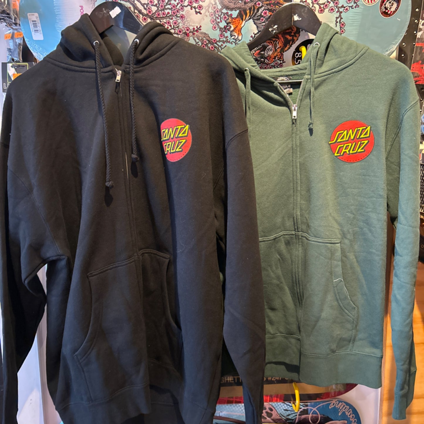 Santa Cruz Zip Up/Sweatshirt