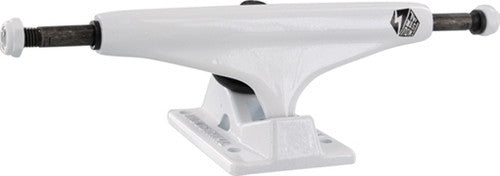 Industrial Trucks 5.25 White/White
