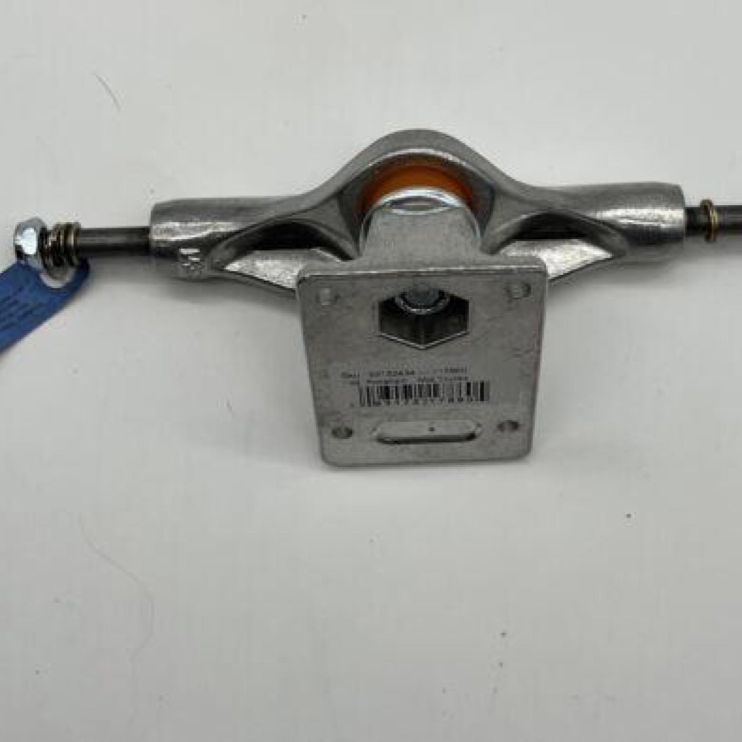 Independent 8.0" Skateboard Trucks Mids Silver